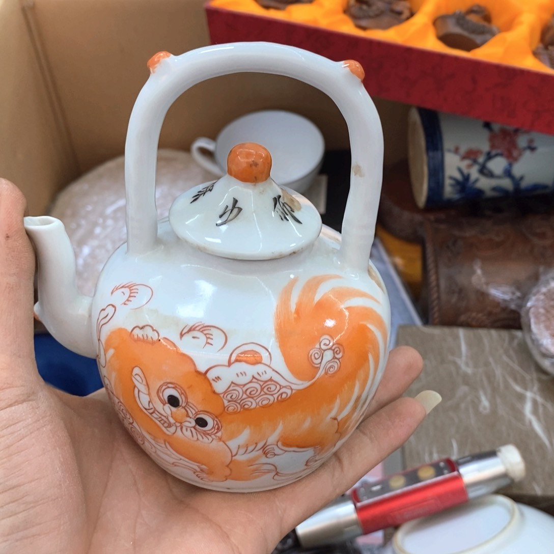 瓷片哈哈哈哈太喜欢我