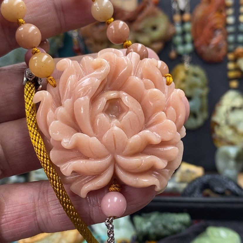 【闪购商品】蛇纹石玉未镶嵌吊坠