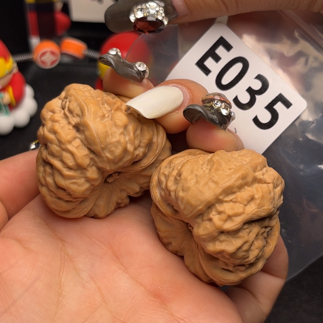 文玩核桃吊坠乔*_蛤蟆40