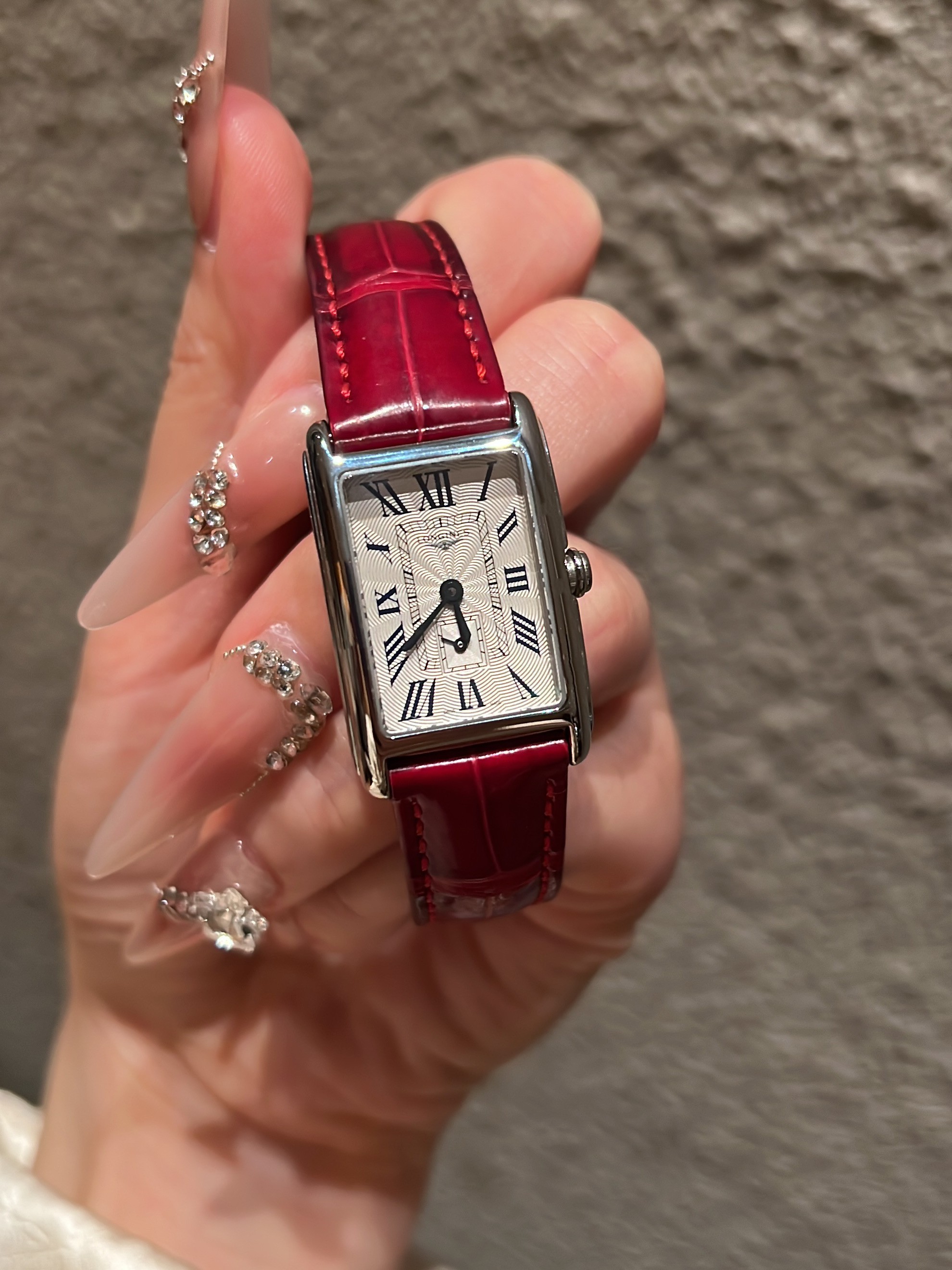 99新 Longines/浪琴 浪琴优雅系列黛绰维纳系列L5.255.4.71.5腕表