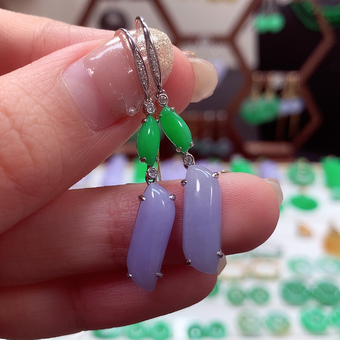 翡翠耳饰18K金镶嵌天然翡翠