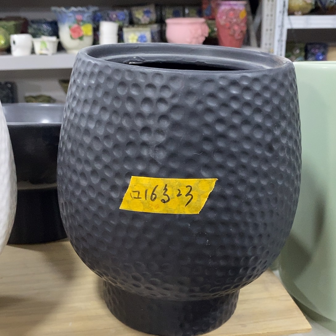 摆件陶陶盆有孔 瑕疵介意勿拍