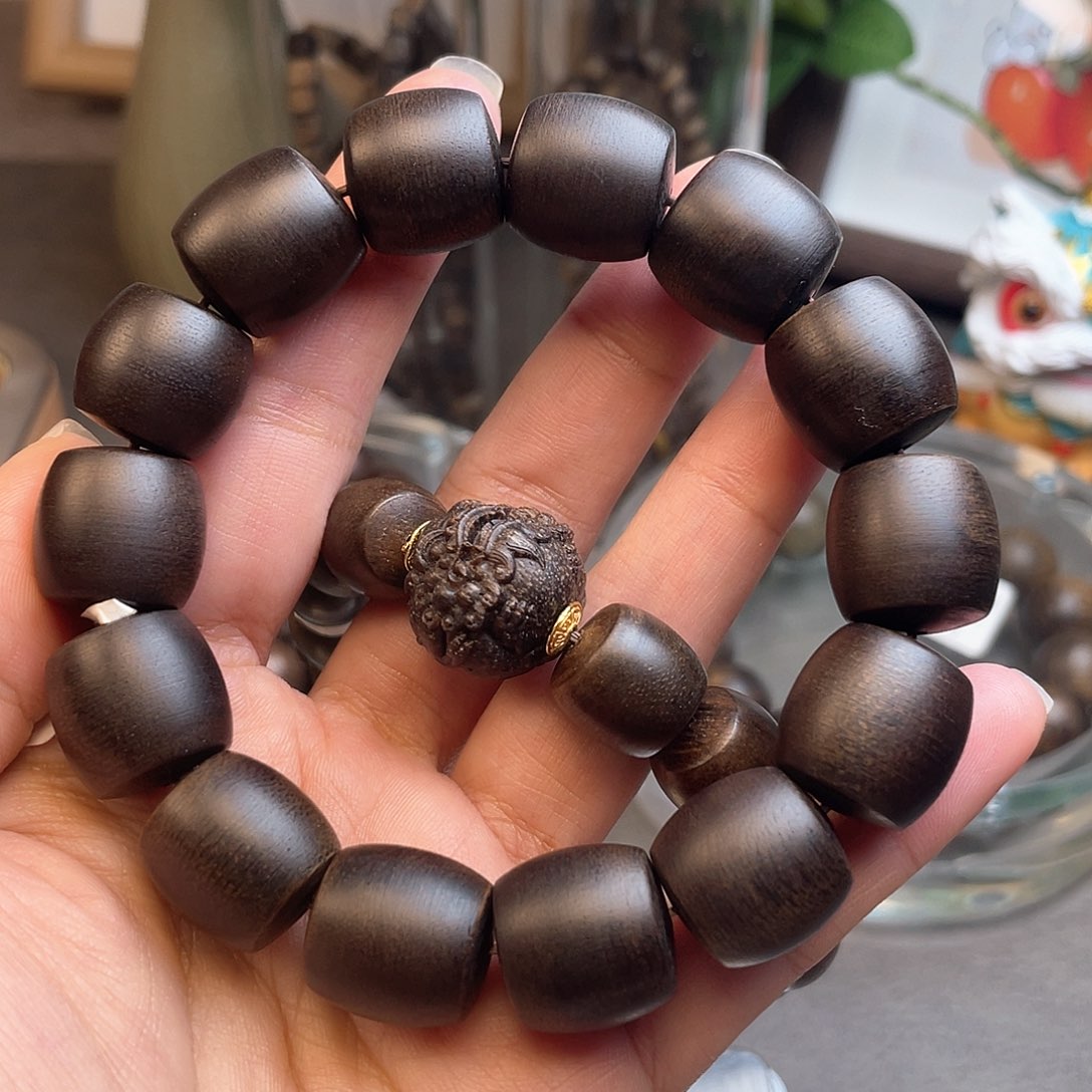沉香手串金****6富森红土老料古董沉水1.6