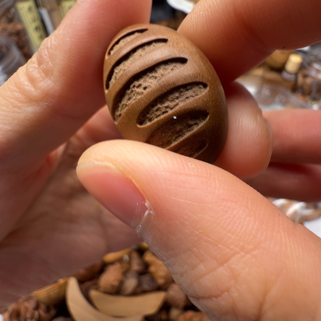 檀香木面包老山檀