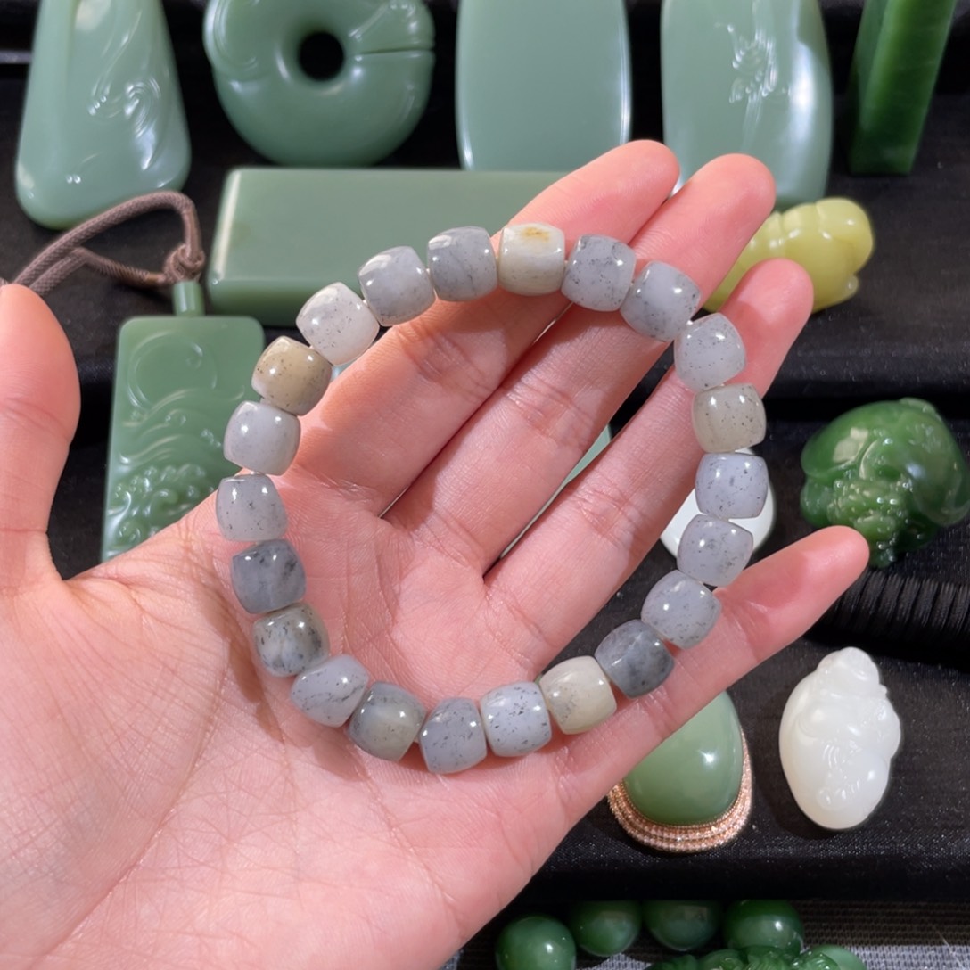 和田玉手链未镶嵌