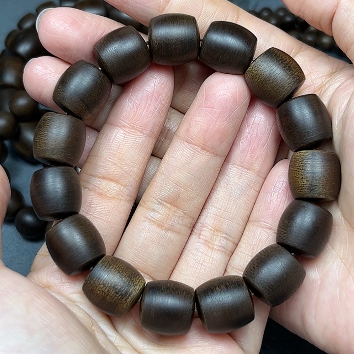 沉香碎屑沉香白棋玉化1.4