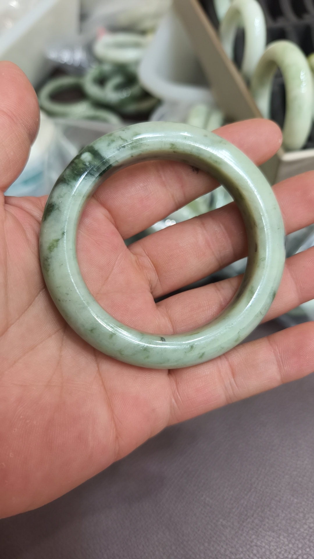 天然老油翠手镯专拍链接
