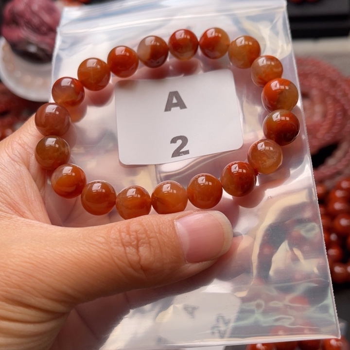 南红玛瑙未镶嵌多样性发货默认微瑕称重10mm