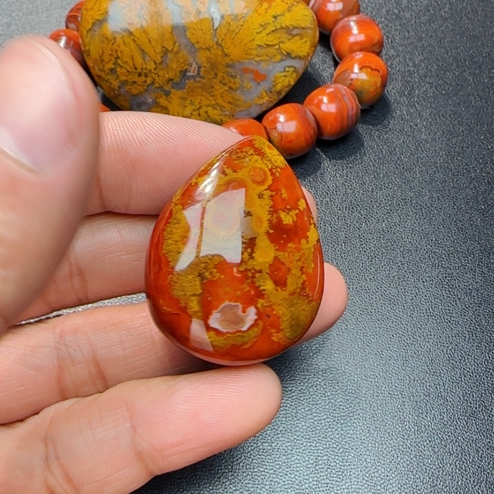 玛瑙/玉髓战国红未镶嵌高****械