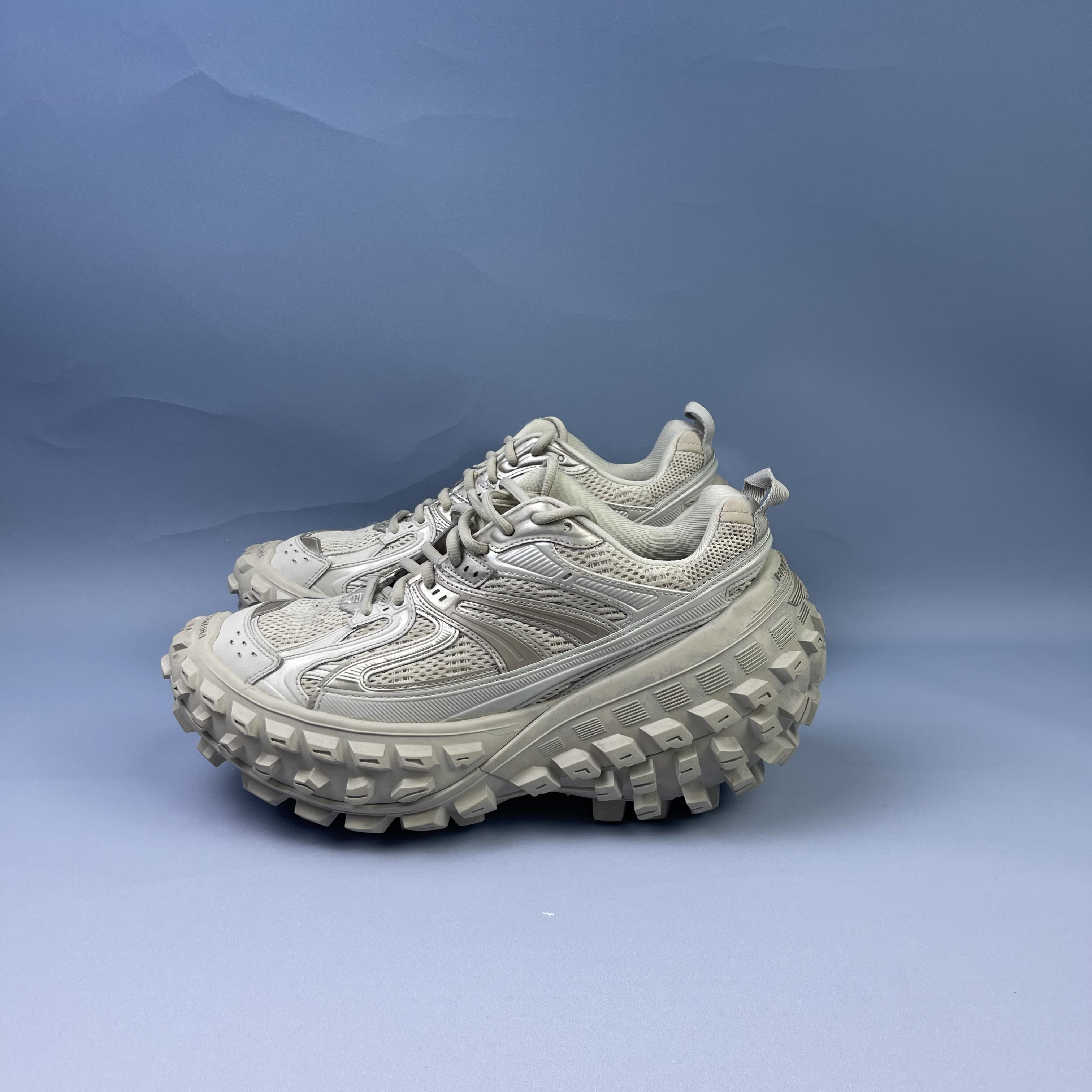 99新 Balenciaga/巴黎世家 7531/ Defender 轮胎鞋/41码/无配件