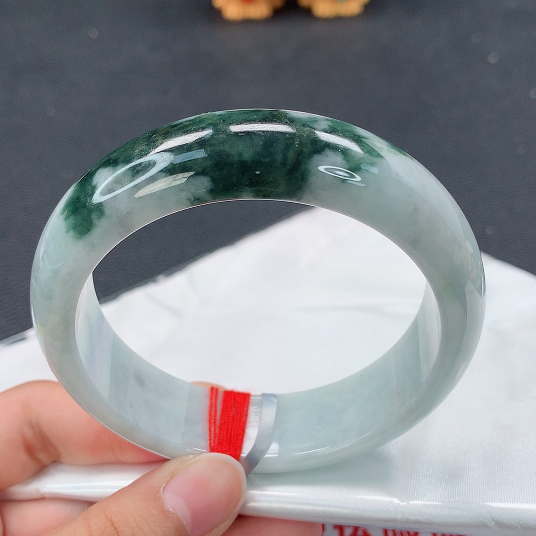 翡翠手镯未镶嵌正圈轮胎61.7 翡翠手镯9