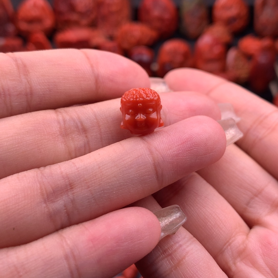 南红玛瑙南红川料宝宝佛头10.7mm未镶嵌