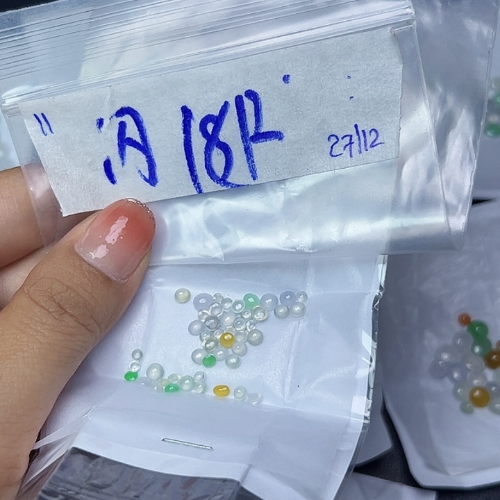 未镶嵌定制翡翠不