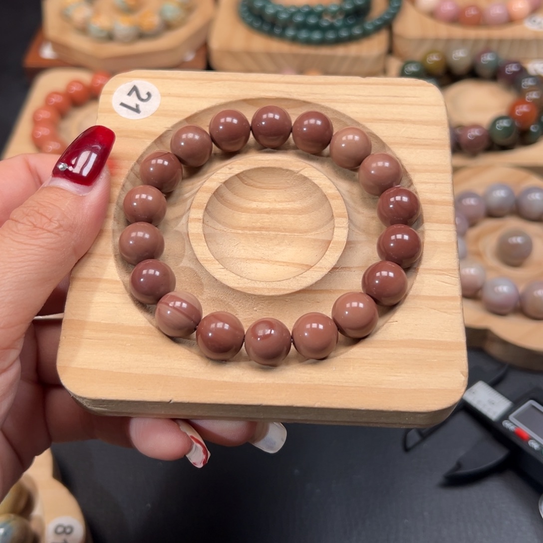 ****外石英质玉未镶嵌手链