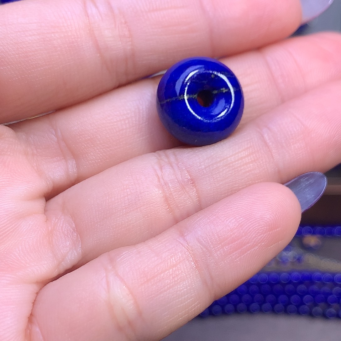 中***孩青金石未镶嵌16.1m