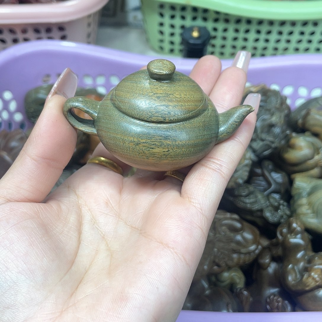 维腊木（绿檀）无事牌