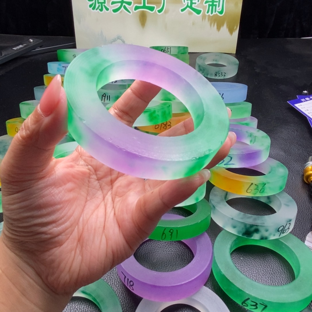 妞***9玉时尚百搭独龙翠手镯