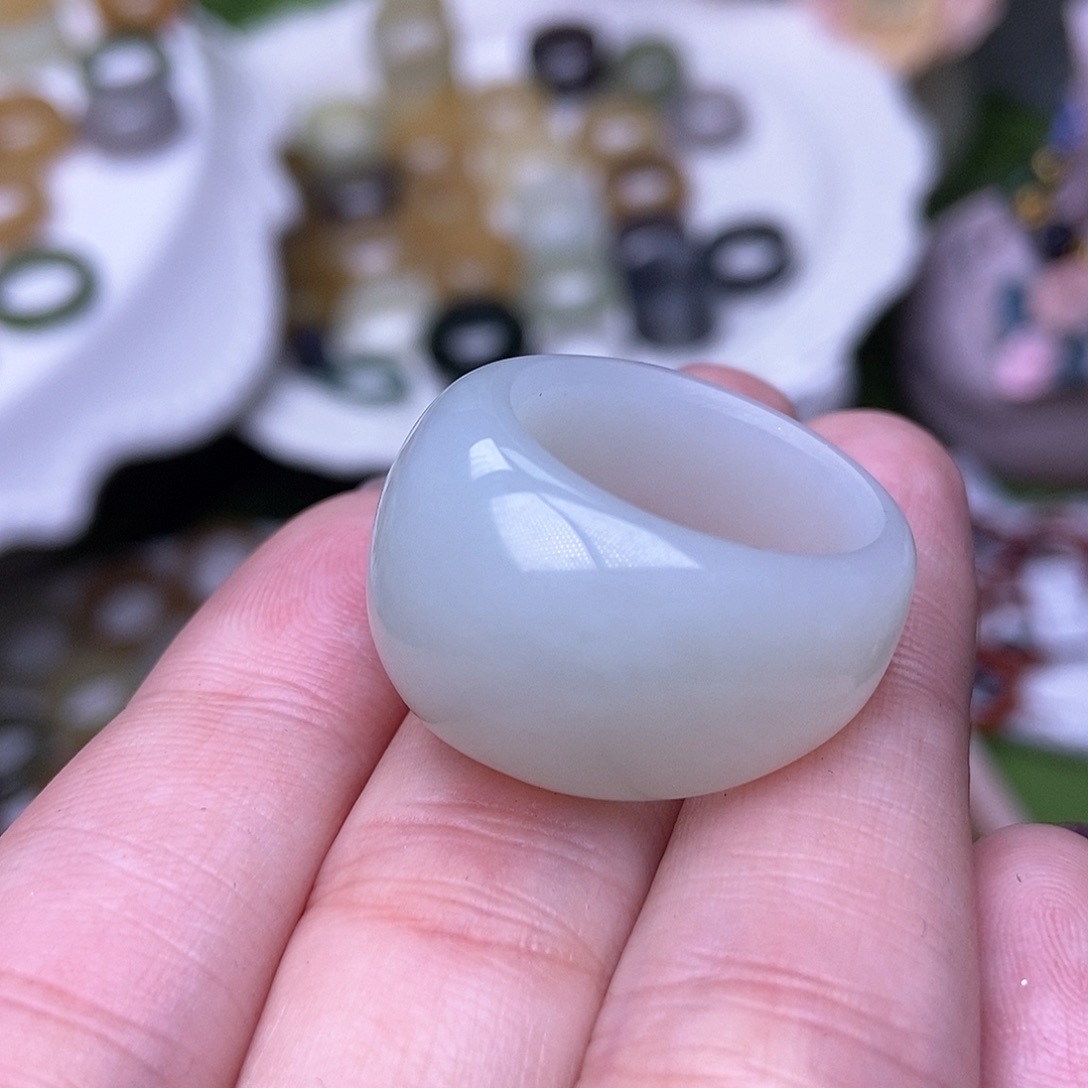 未镶嵌戒指和田玉19.2显眼包