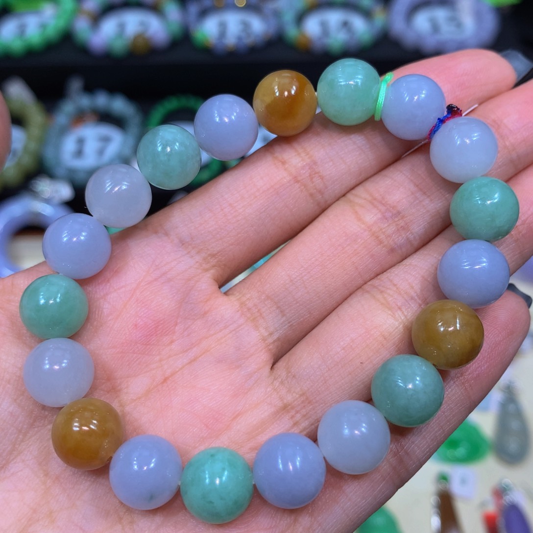 翡翠未镶嵌颈饰翡翠10