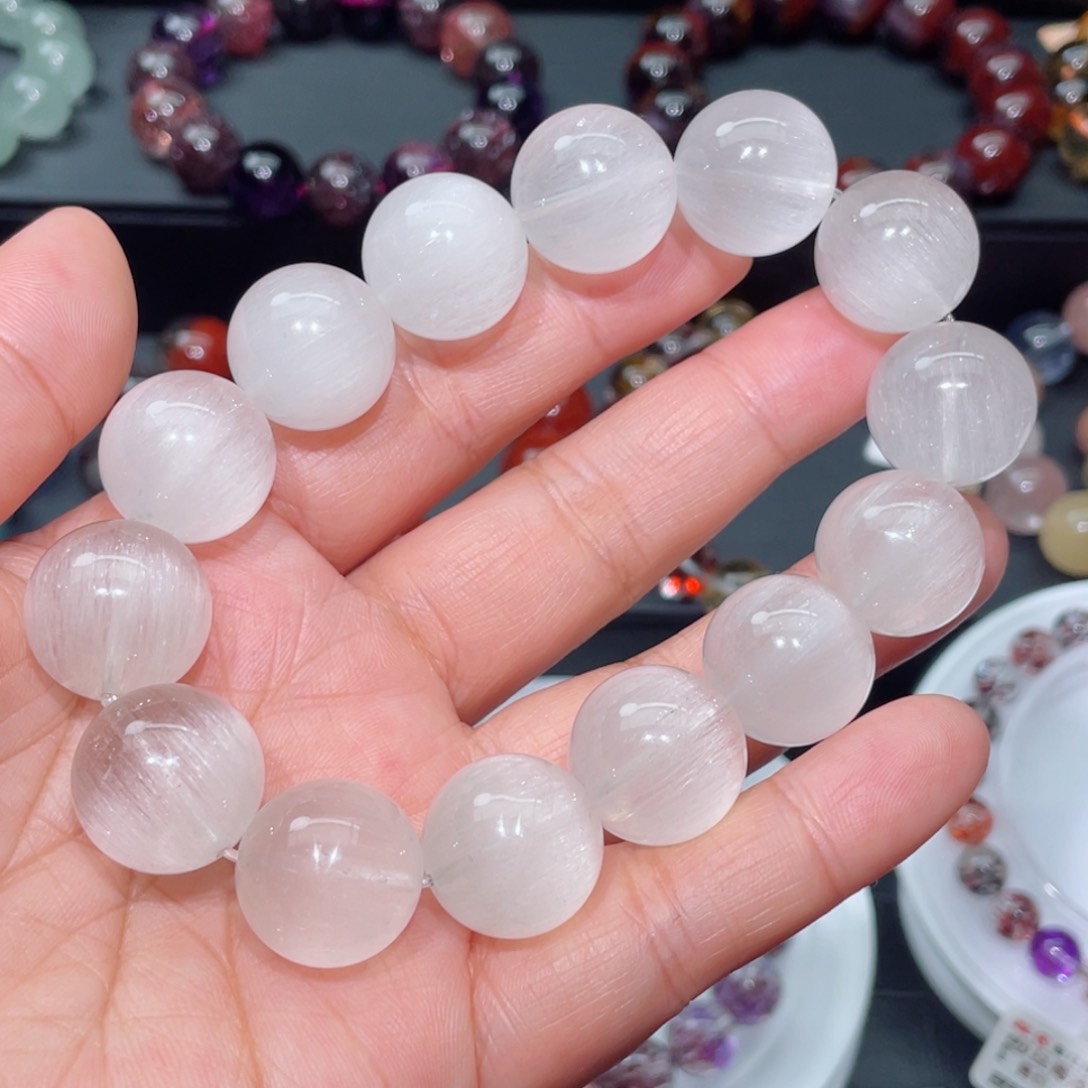 水晶手链未镶嵌兔毛手链，晶体通透