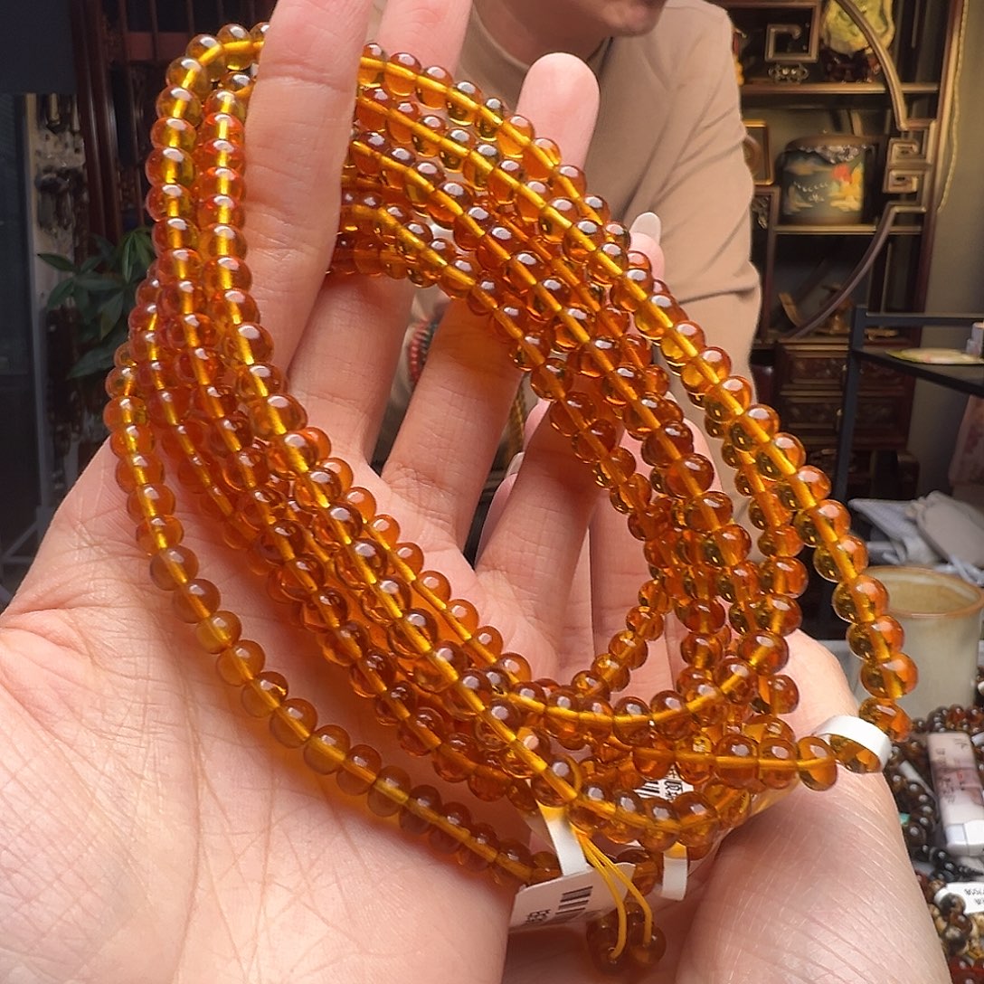 琥珀未镶嵌裸石抚顺琥珀20319六