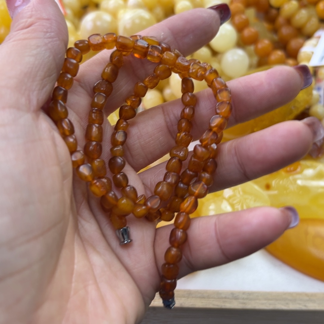琥珀珠宝奇石未镶嵌