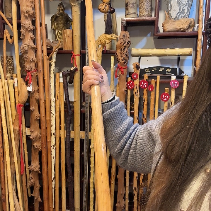 三***珠铁匠的故事在这里上演的