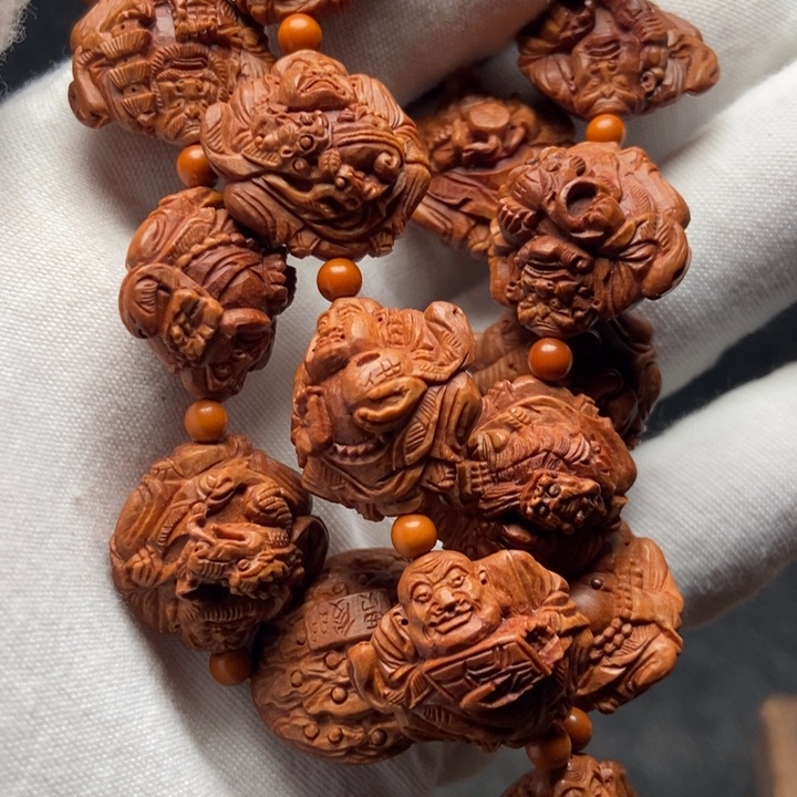 桃核龙纹手工整身罗汉