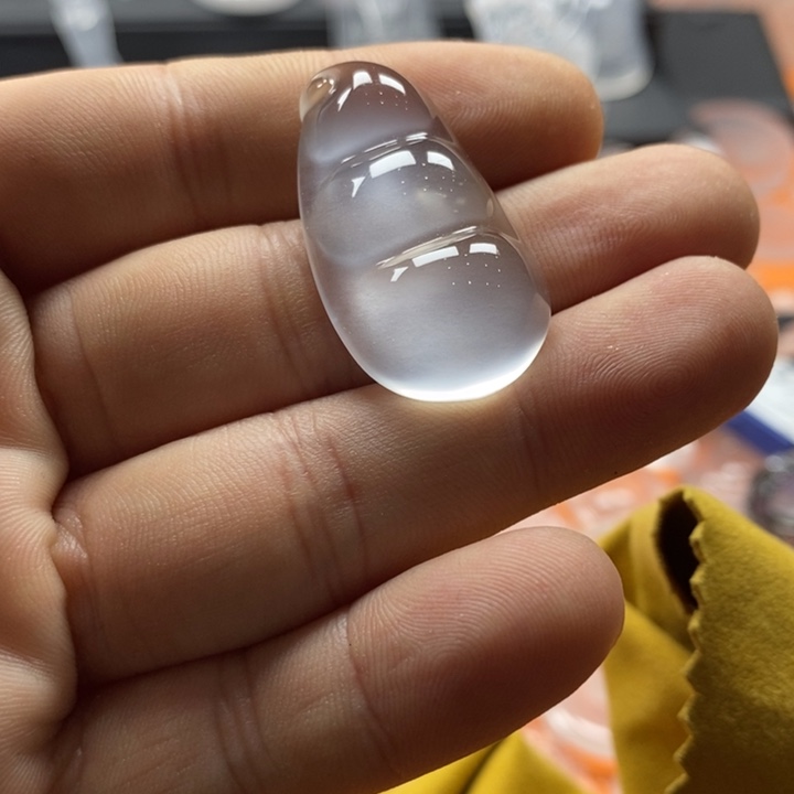 未镶嵌吊坠石英质玉