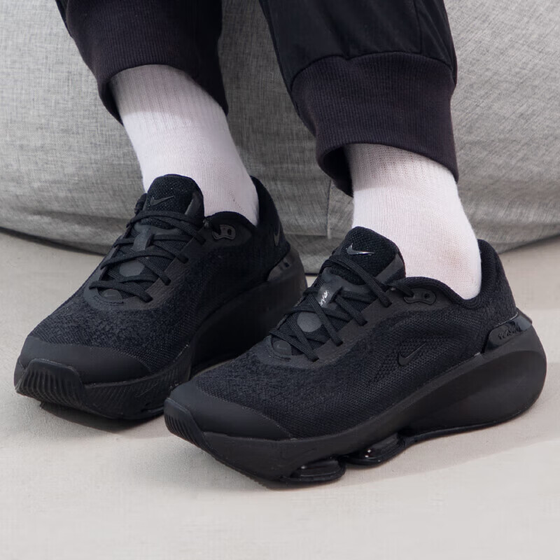 耐克NIKE  W NIKE VERSAIR 女子运动训练跑步鞋DZ3547-002