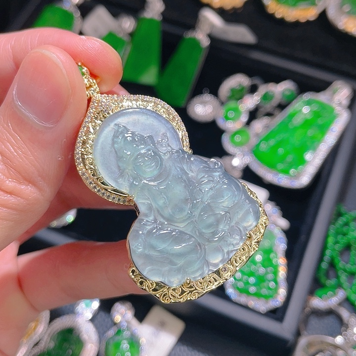 翡翠吊坠(不含链)未镶嵌