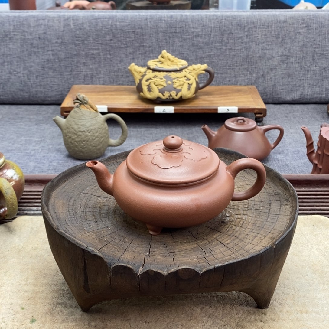 紫砂茶壶200容量艺术