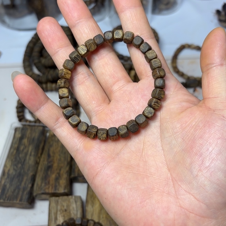 手串沉香拾*方糖单圈6mm5克