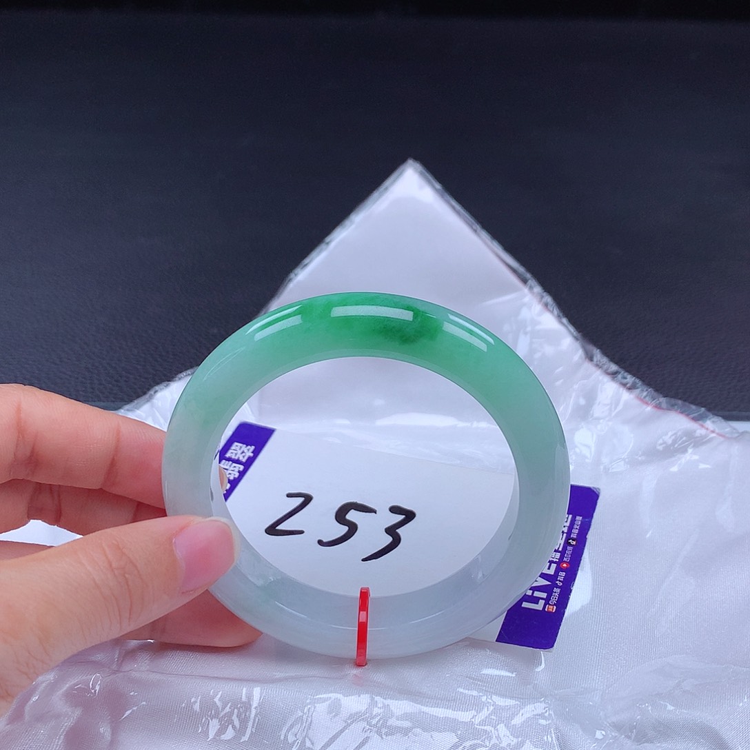 翡翠手镯未镶嵌手镯001861