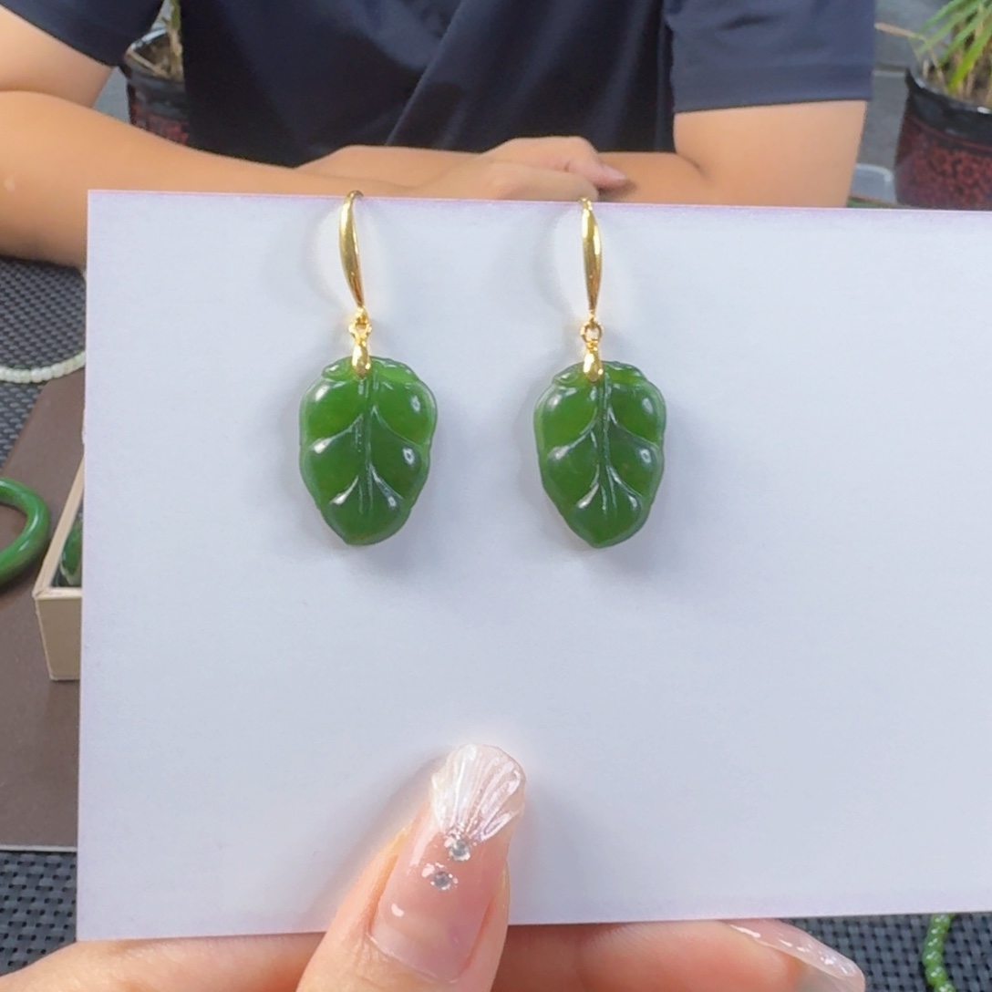 和田玉（碧玉）银S925镶嵌耳饰