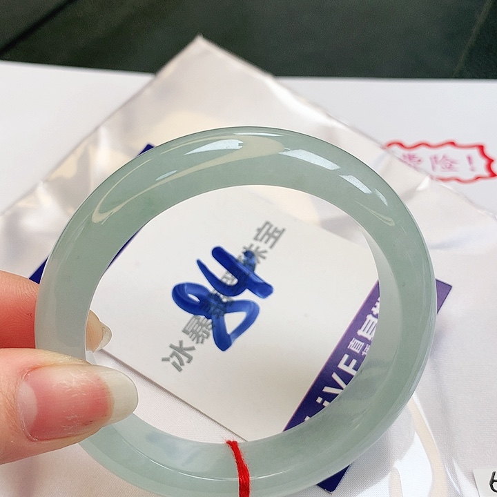 翡翠手镯未镶嵌缅甸天然a货翡翠