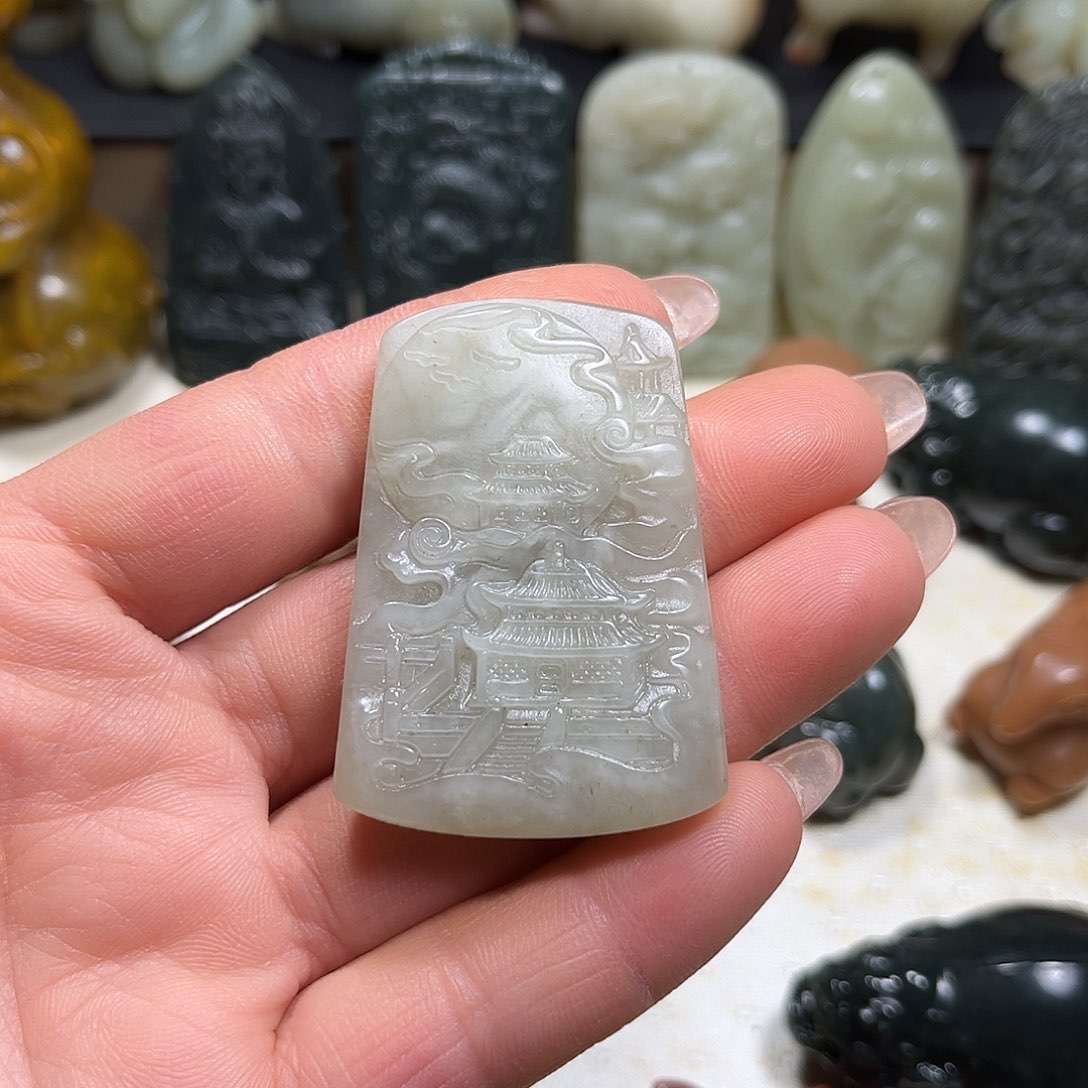 白玉菩提吊坠白玉菩提吊坠