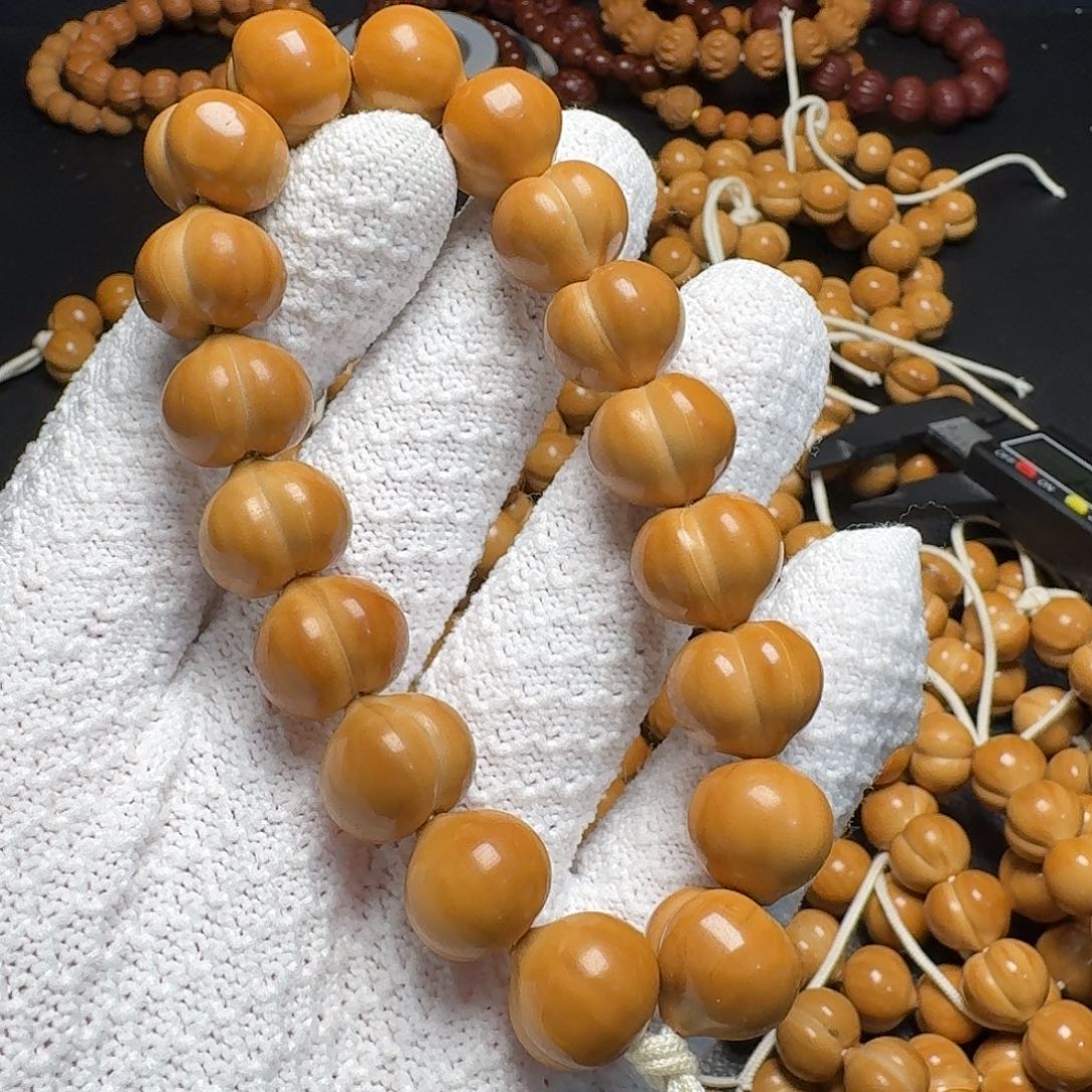 手串猴头核桃柯基大屁桃