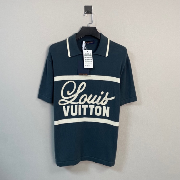 未使用 LouisVuitton/路易威登 新款字母刺绣Polo衫/L码/价10300
