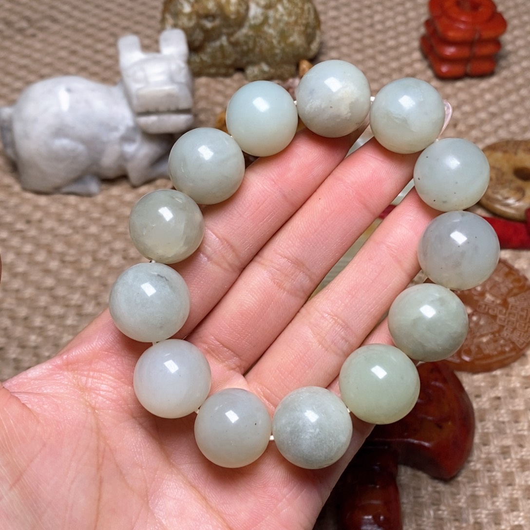 白玉菩提吊坠白玉菩提白玉菩提摆件
