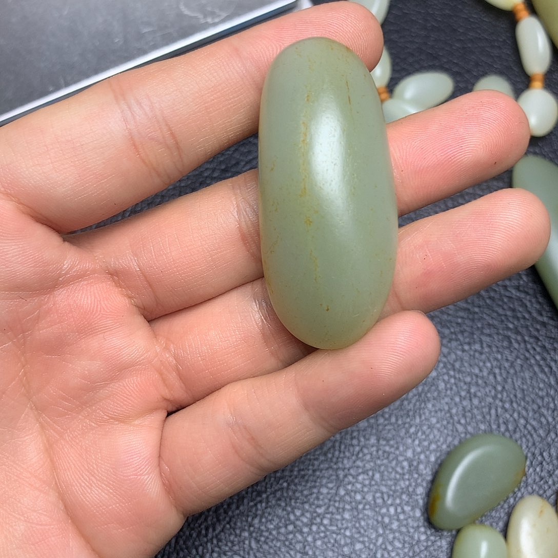 和田玉未镶嵌摆件