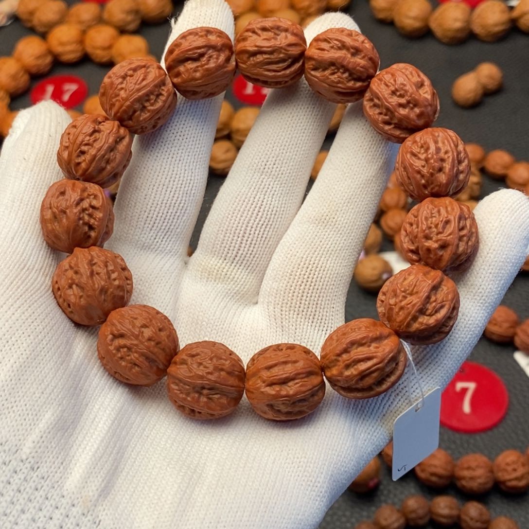 文玩核桃手串17尺树王八棱
