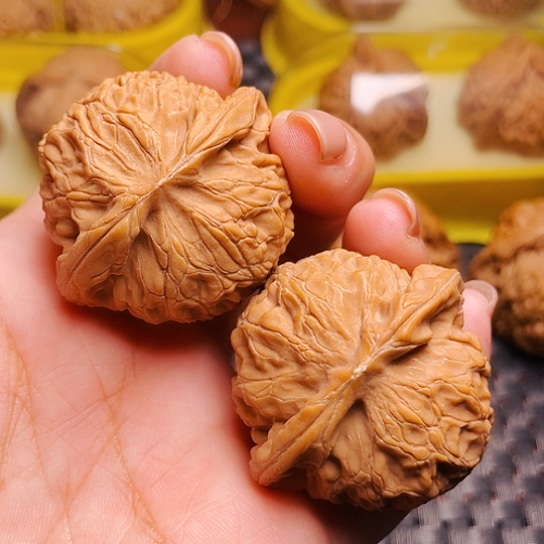 文玩核桃矮桩宫灯