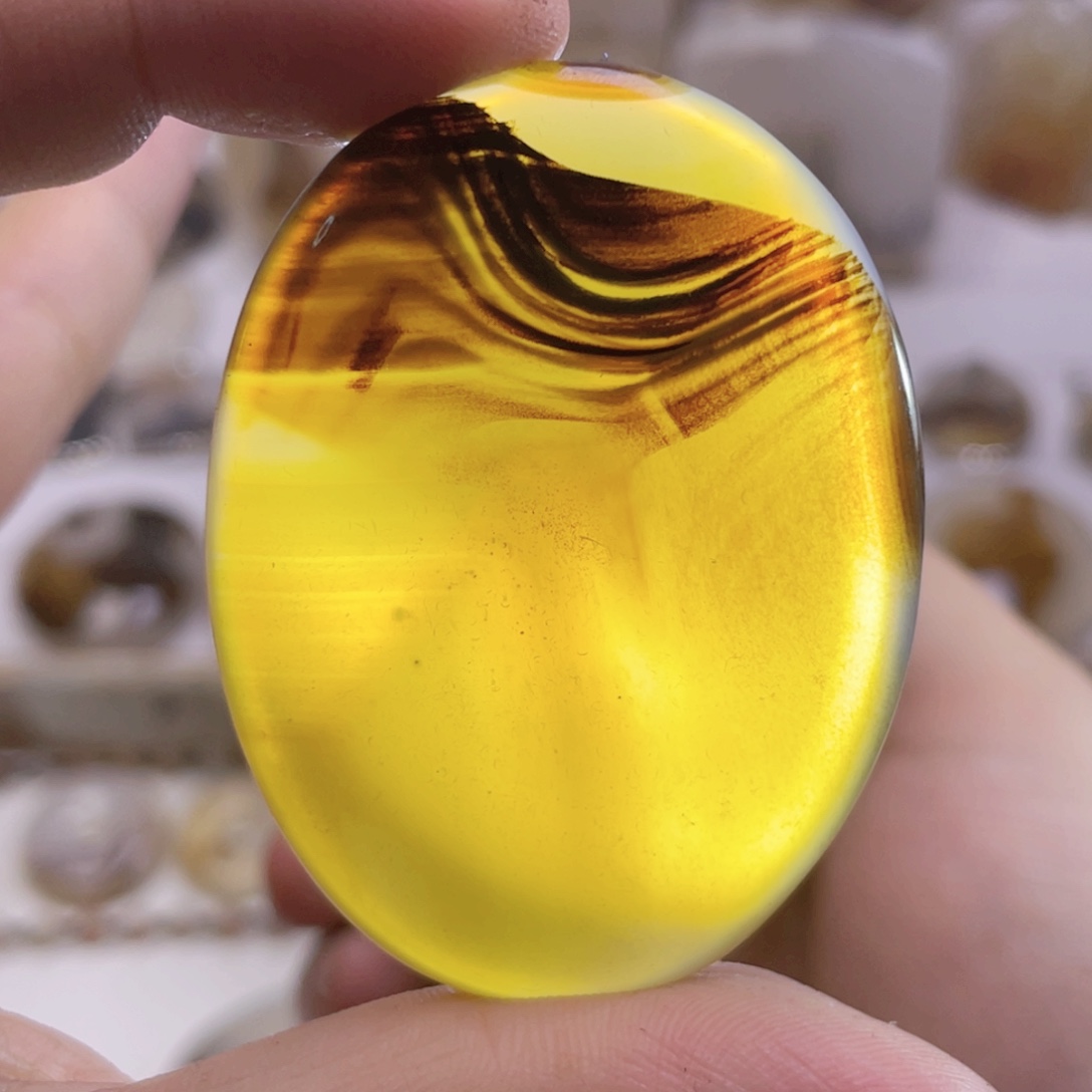 玛瑙/玉髓未镶嵌珠宝奇石