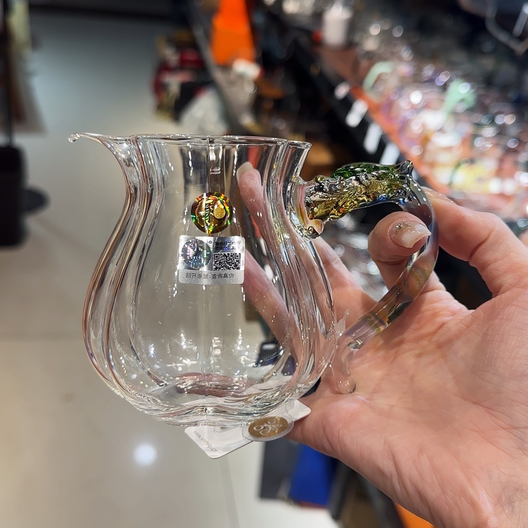 浅***然锦隆///////////////