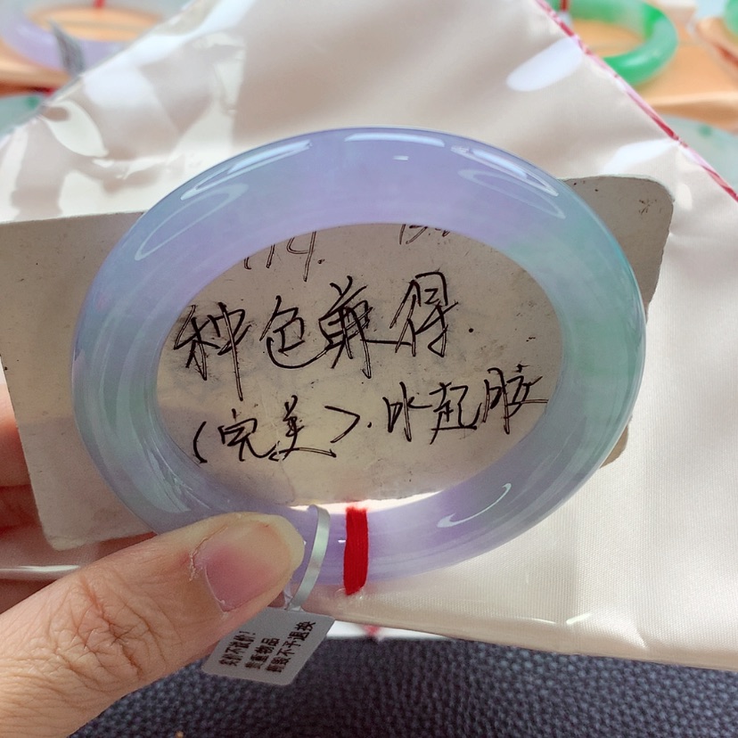 【闪购商品】翡翠手镯（圆镯）未镶嵌冰春彩见光不失色A