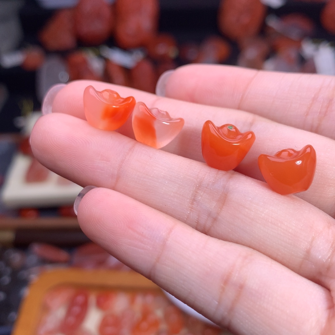 心***水南红玛瑙未镶嵌珠宝半成品元宝