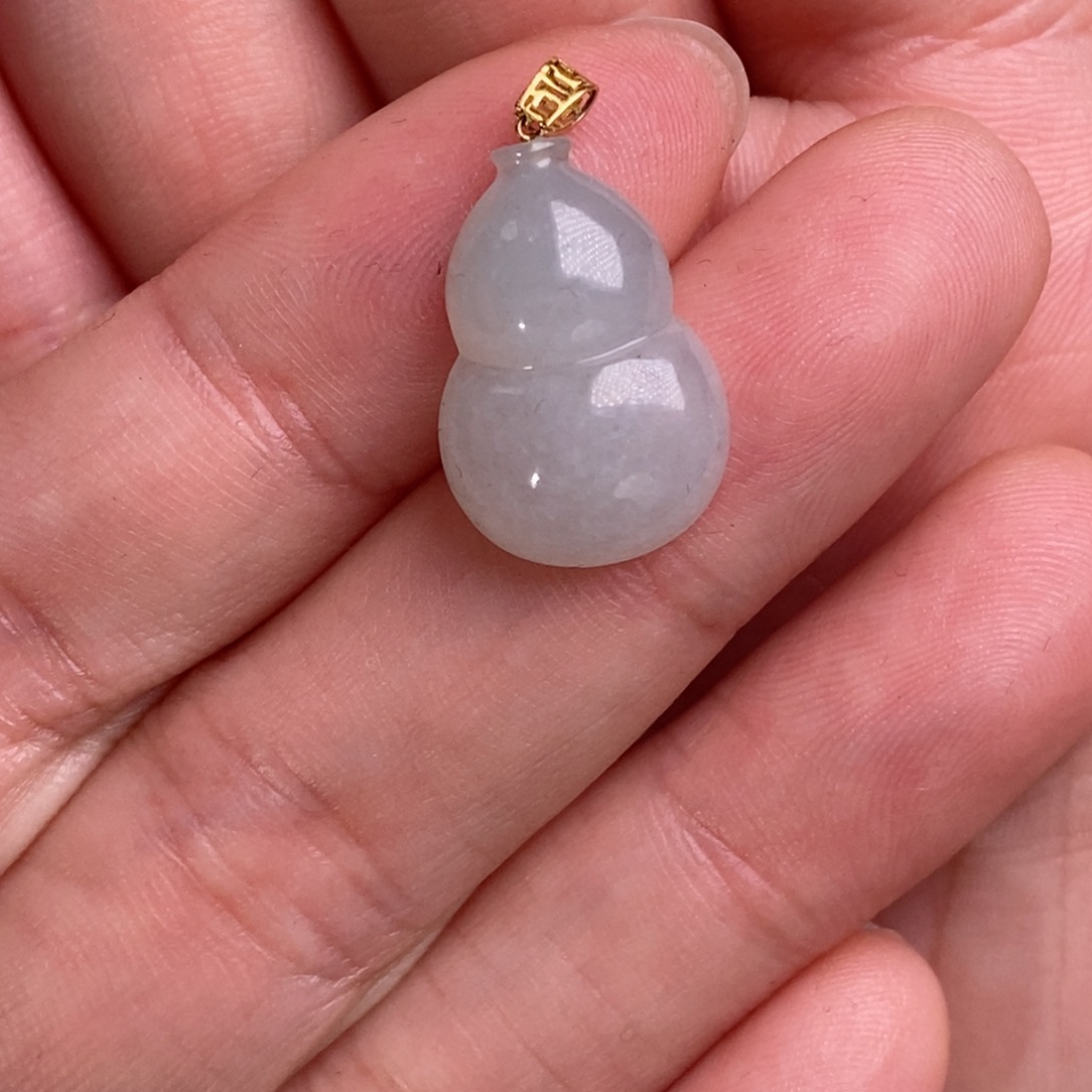 翡翠颈饰18K金镶嵌葫芦