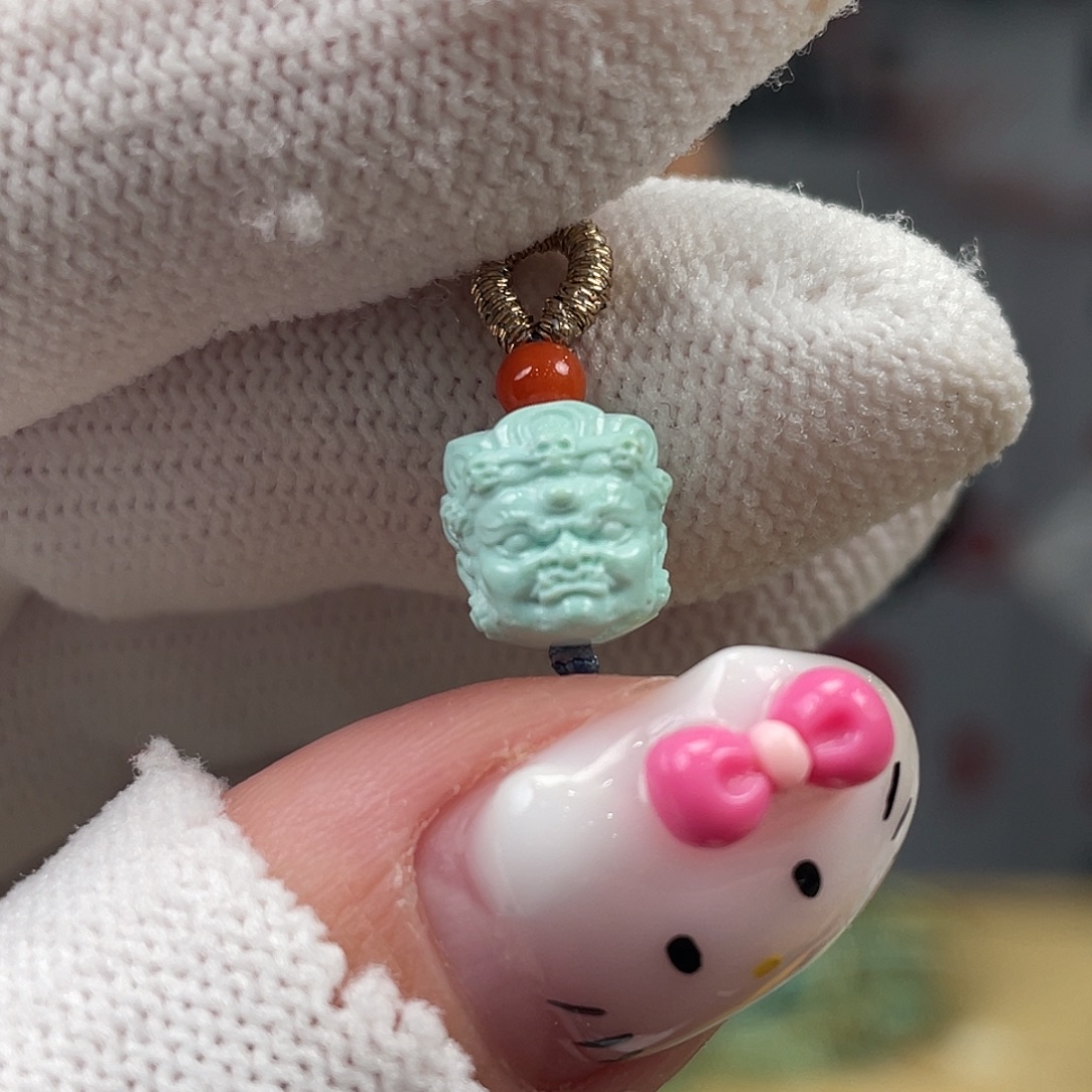 绿松石未镶嵌挂件