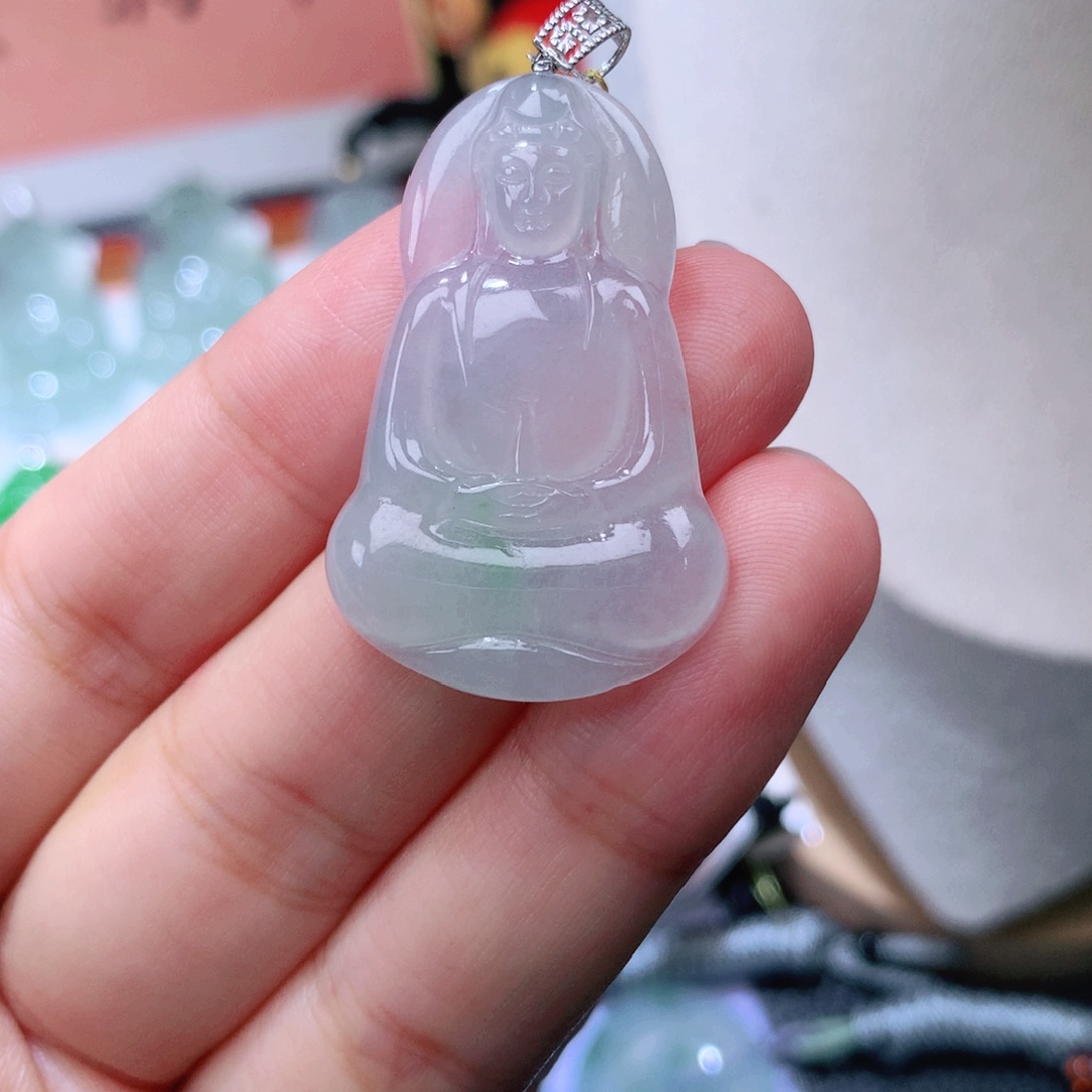 颈饰18K金镶嵌翡翠素衣